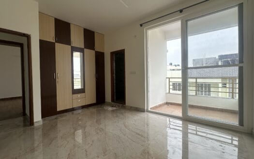 3BHK flat for sale in JP Nagar 7th phase in Independent standalone building
